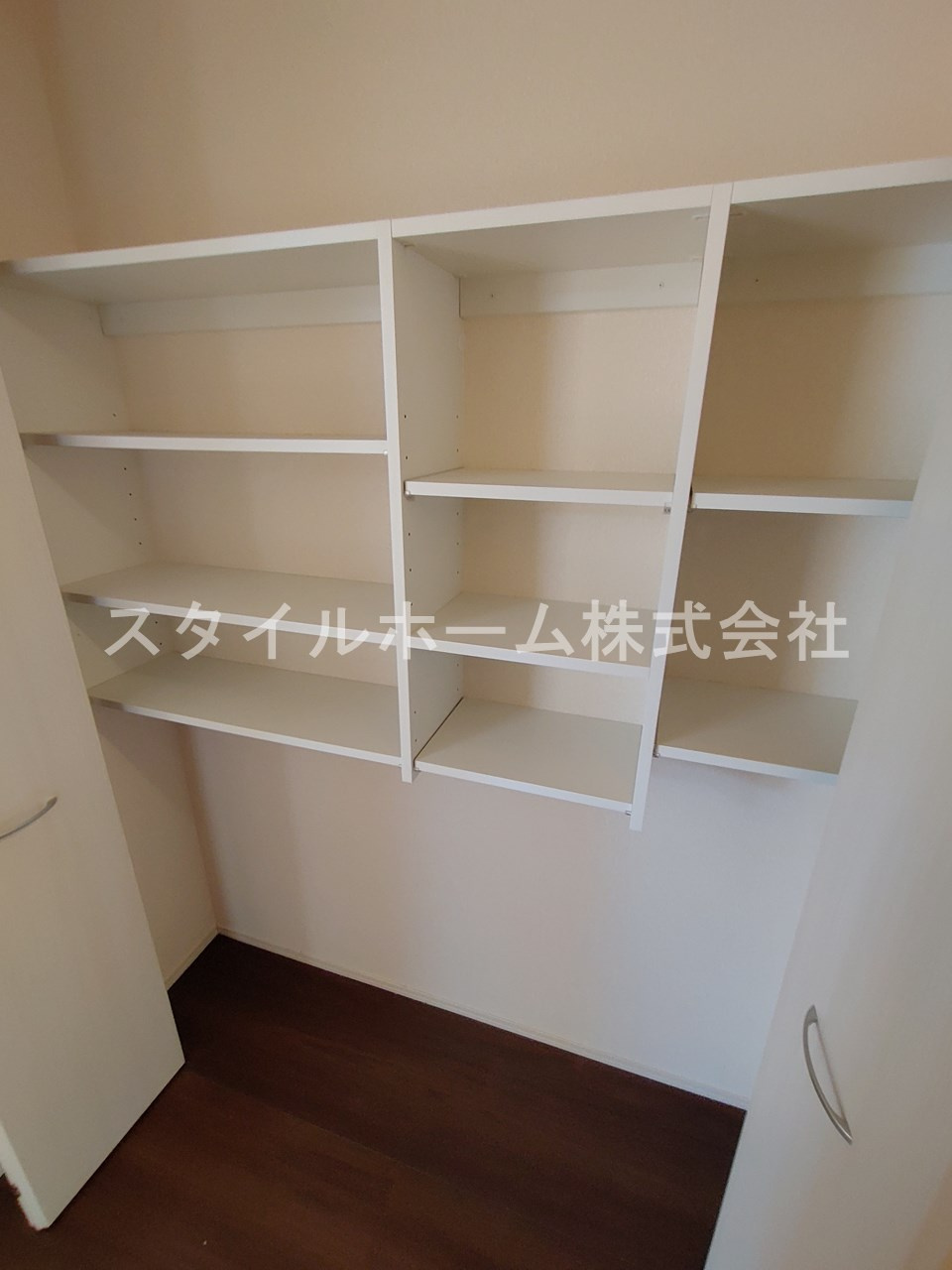 アークスクエアの収納|別部屋写真です。