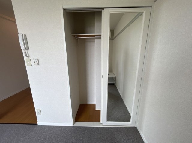 【内装】 | レオパレスブルースカイⅠ | 明るい室内です