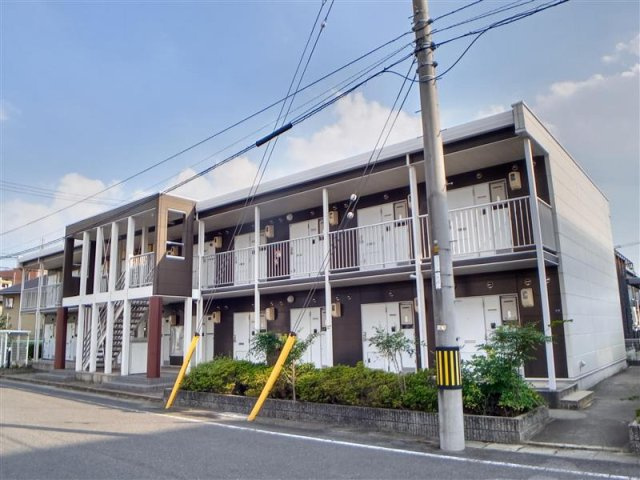 レオパレス川北の外観|外観は落ち着いています