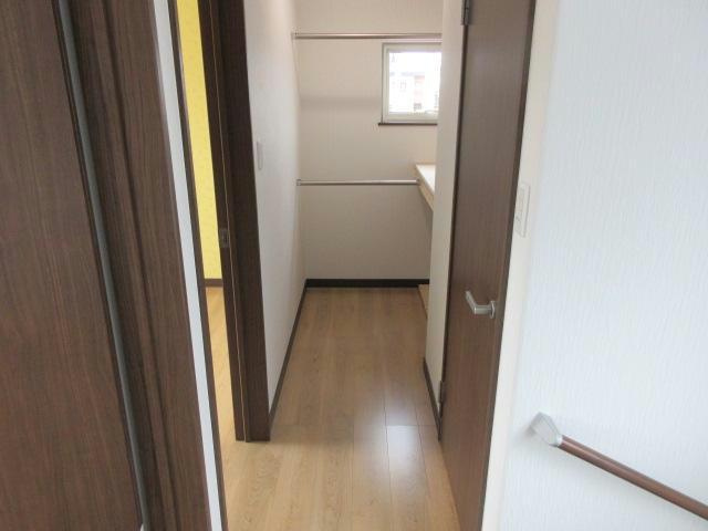 新町東7丁目一棟二戸の内装