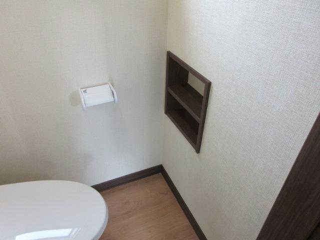 新町東7丁目一棟二戸のトイレ|2F