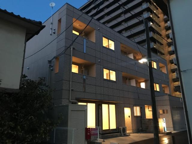 pinoの外観|外観写真（夜）