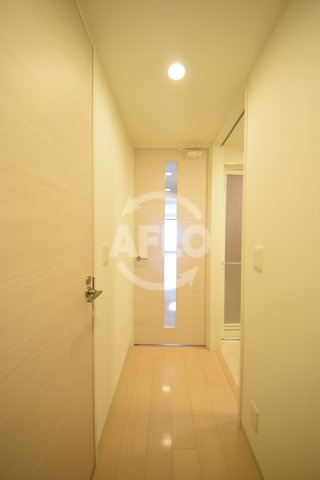 アーバネックス心斎橋の玄関|アーバネックス心斎橋　廊下