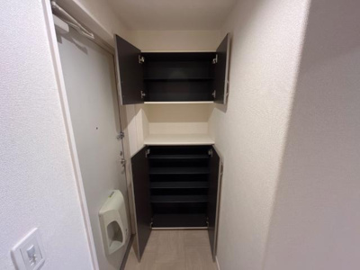 【玄関】 | ブリエ　ロッシュ　Ｕ | 下駄箱