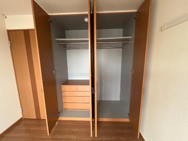 オータム　めぐみの収納|洋室収納