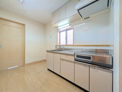 【キッチン】 | ２４０ＢＬＤＧ. | お料理しやすいキッチンです