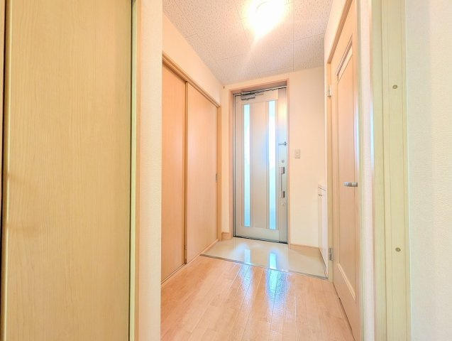 ２４０ＢＬＤＧ.の内装