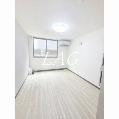 【居間・リビング】 | アイコーポ | 洋室のお部屋です。