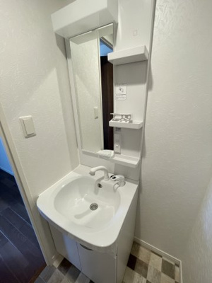 【洗面所】 | La Cienega博多南 | 同物件別部屋写真です