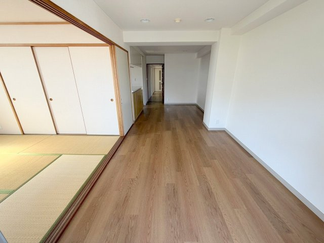 広島市西区高須３丁目の賃貸マンションの居間・リビング