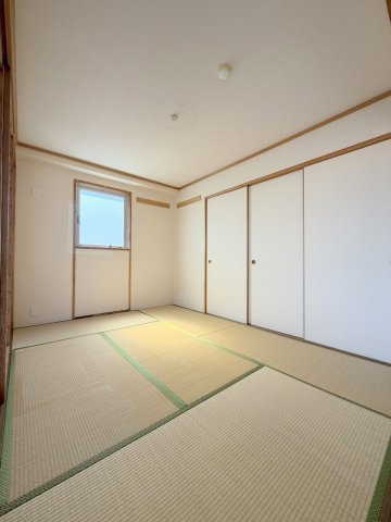 広島市西区高須３丁目の賃貸マンションの和室