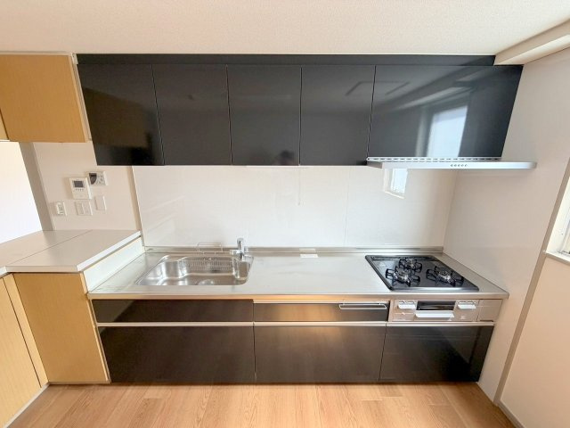広島市西区高須３丁目の賃貸マンションのキッチン