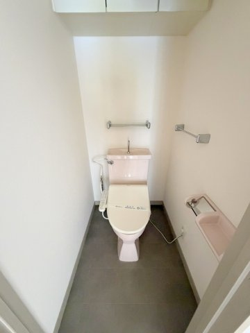 広島市西区高須３丁目の賃貸マンションのトイレ