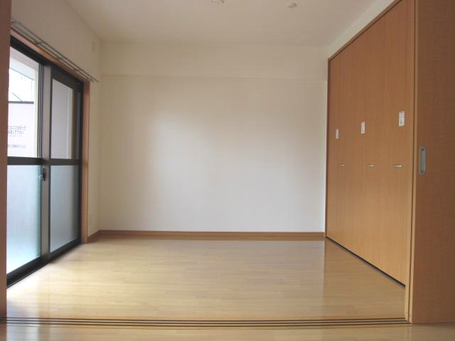 【洋室】 | クラジューペール