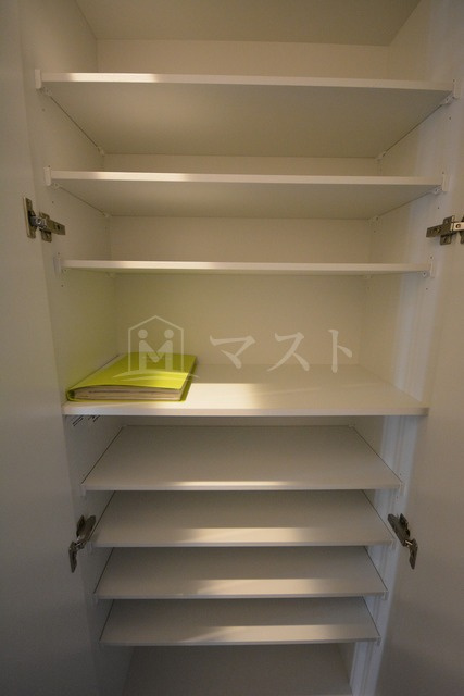 Warm天下茶屋の収納
