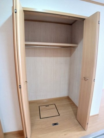 ｏＡｚｏ　Ａ棟の収納|大きなものも収納できそうです
