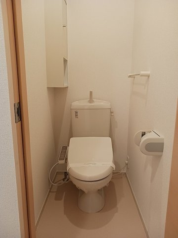 【トイレ】 | プリムローズ・Ｋ　Ａ | トイレもきれいです