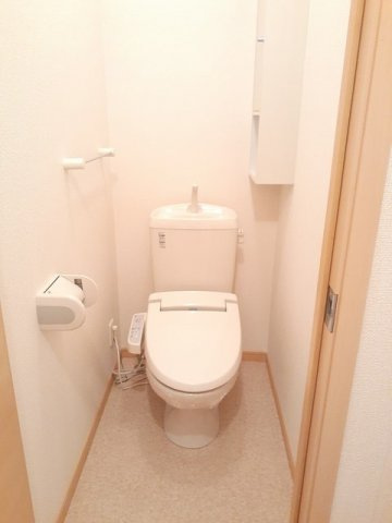 【トイレ】 | スマイリー乙多見Ｃ | ゆったりとした空間のトイレです