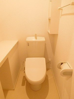 【トイレ】 | コッティ・ノイ | コンパクトで使いやすいトイレです