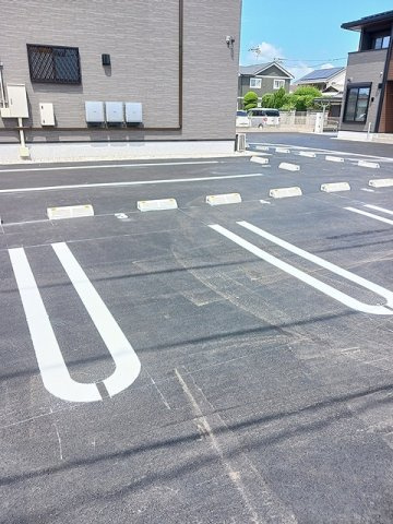 パン・カオレＢの駐車場|駐車スペースもあります