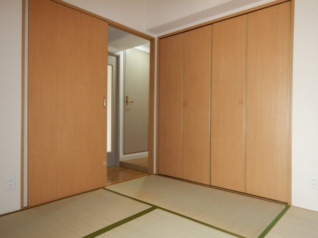ネクスト倉田　西館の和室|岡山市中区倉田　ネクスト倉田西館　3LDK　和室