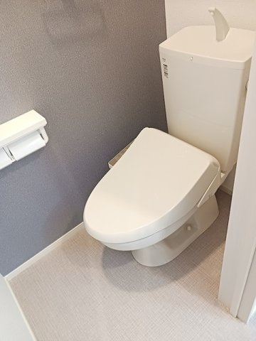 パン・カオレＢのトイレ|清潔感のあるトイレです