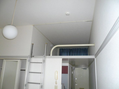 【玄関】 | レオパレス高屋の庄 | ※写真と現状が異なる場合は現状を優先