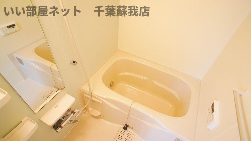 アットホームひまわりⅡの浴室|コンパクトで使いやすいお風呂です