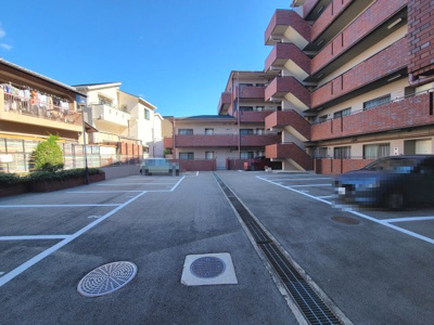 【駐車場】 | ベルヴュー桜の町