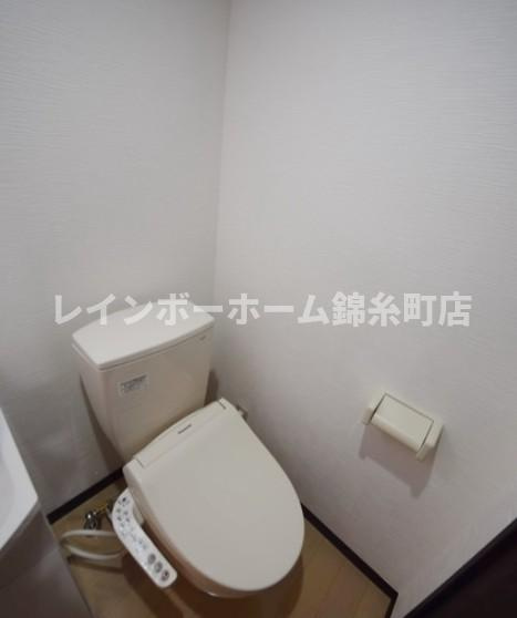 江戸川区中央１丁目の賃貸マンションのトイレ