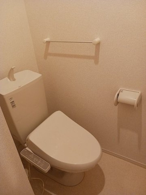 【トイレ】 | メゾン・パルメーラⅡ | 落ち着いたトイレです