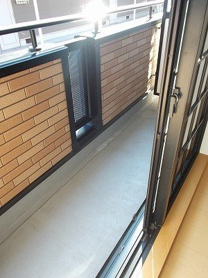 【バルコニー】 | アンジュ　Ｂ | バルコニーからの眺めを楽しみながら食事をしませんか