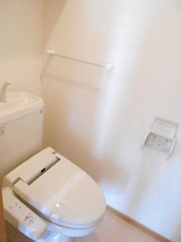【トイレ】 | フォレスタ | トイレです