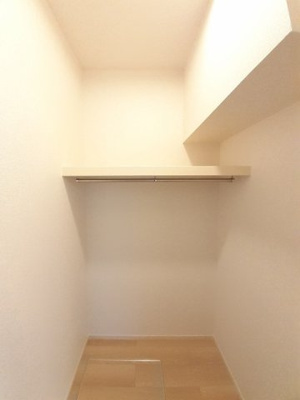 【収納】 | ネオ　メルベーユ　Ａ | ちょっとした収納スペースも充実しています