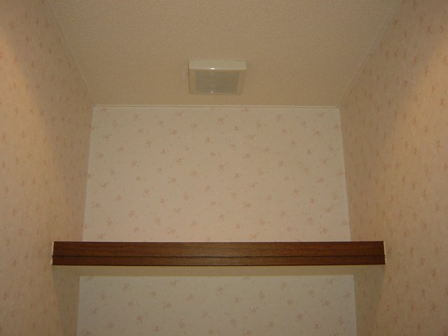 グリーンハイツ吉田のトイレ|トイレ戸棚