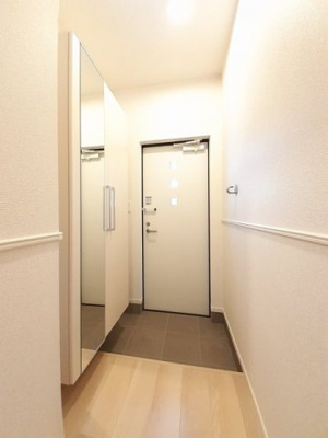 【玄関】 | ヴィラ　コスモス | 落ち着いた玄関です