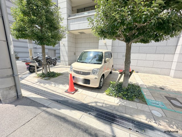 アーデンタワー立売堀　仲介手数料無料の駐車場