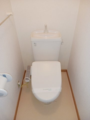 【トイレ】 | ソレアードＡ棟 | 清潔感のあるトイレです