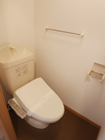 【トイレ】 | セレーノ　Ｂ | 清潔感のあるトイレです
