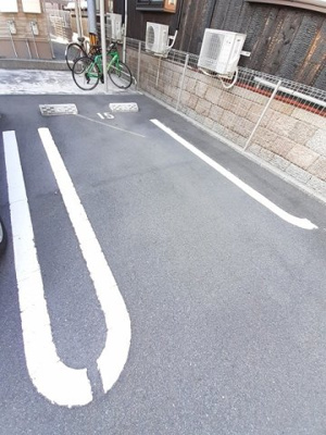 【駐車場】 | サンライズ雄町Ａ | 駐車スペースもあります