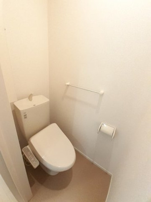 【トイレ】 | ライムＭ　Ａ棟 | コンパクトで使いやすいトイレです