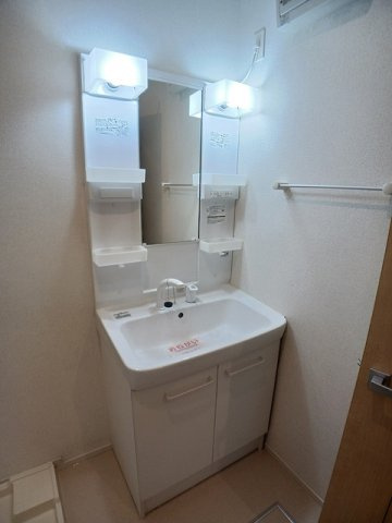 アヴァンティⅣの洗面所|スペースが確保できる洗面所です