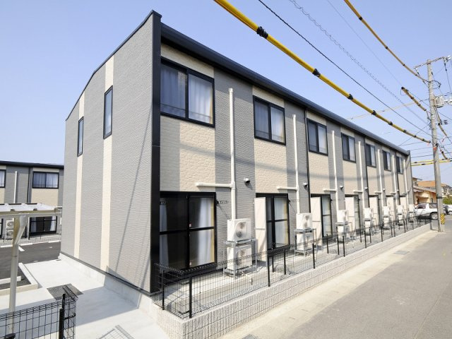 レオパレス福泊Ｂの外観|外はこのようになっています