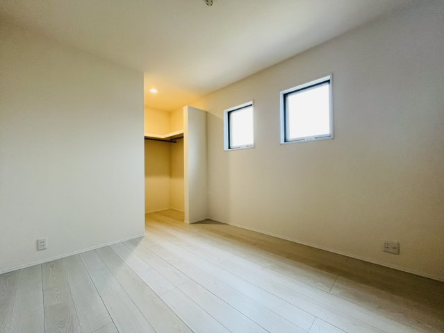 知多市新舞子神田42-1『仲介手数料無料』新築一戸建て・建売の収納