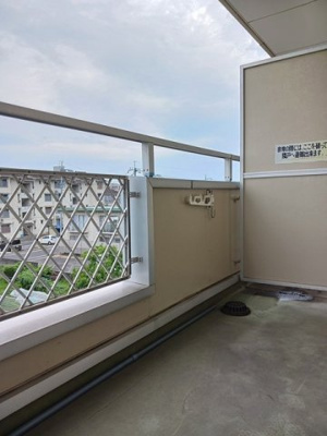 【バルコニー】 | ニューエルディム花水木Ｂ | 落ち着いた時間を過ごせるバルコニーです