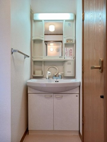 【洗面所】 | ケレス | 忙しい朝には欠かせない洗面所です