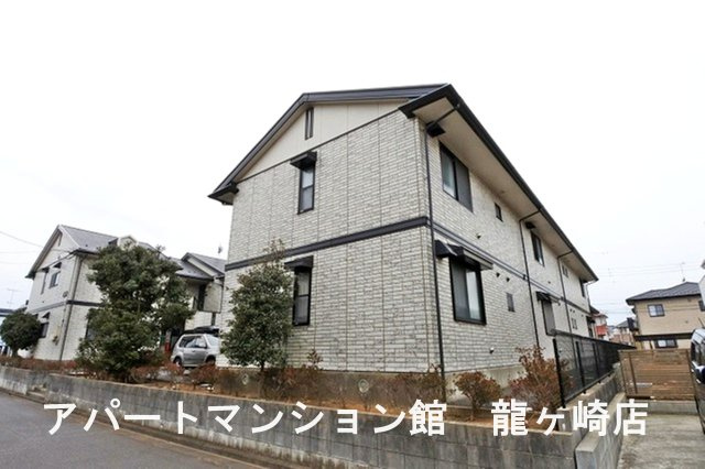アクシス長山Aの外観