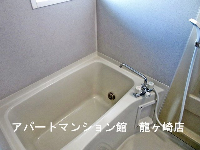 アクシス長山Aの浴室