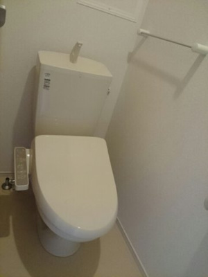【トイレ】 | アウトゥーノ | トイレです