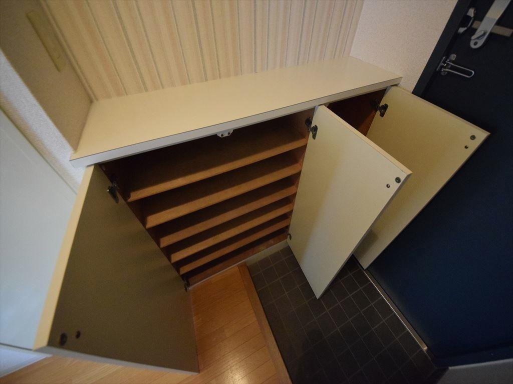 ADW Residence 谷町四丁目の収納|アプリコ　シューズボックス